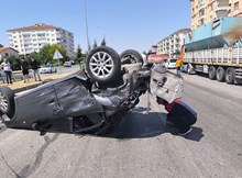 Zincirleme kazada 1’i çocuk 8 kişi yaralandı