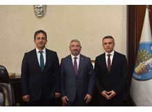 Aşgın, kadrosunu kuruyor