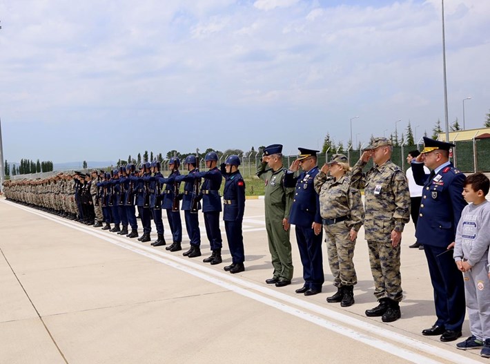 60338613_2448876798457249_8345079760585490432_n