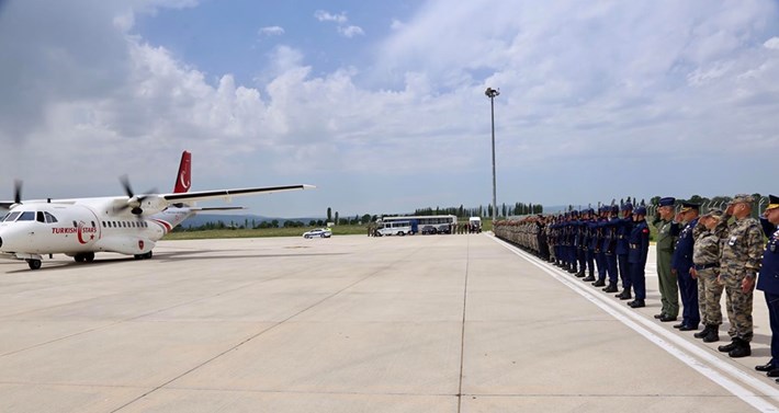 60458247_2448876968457232_8431278564510269440_n