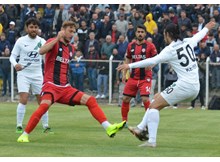 Umutlar rövanş maçında