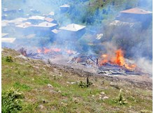 Kargı'da yine köy yangını: 7 ev kül oldu