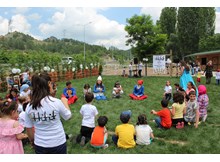 Özel çocuklardan yaz şenliği