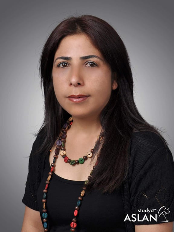 emine-ozten