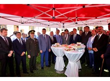 Bayramlaşma töreni, tüm renkleri buluşturdu