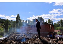 Yangınzedelere geçmiş olsun ziyareti