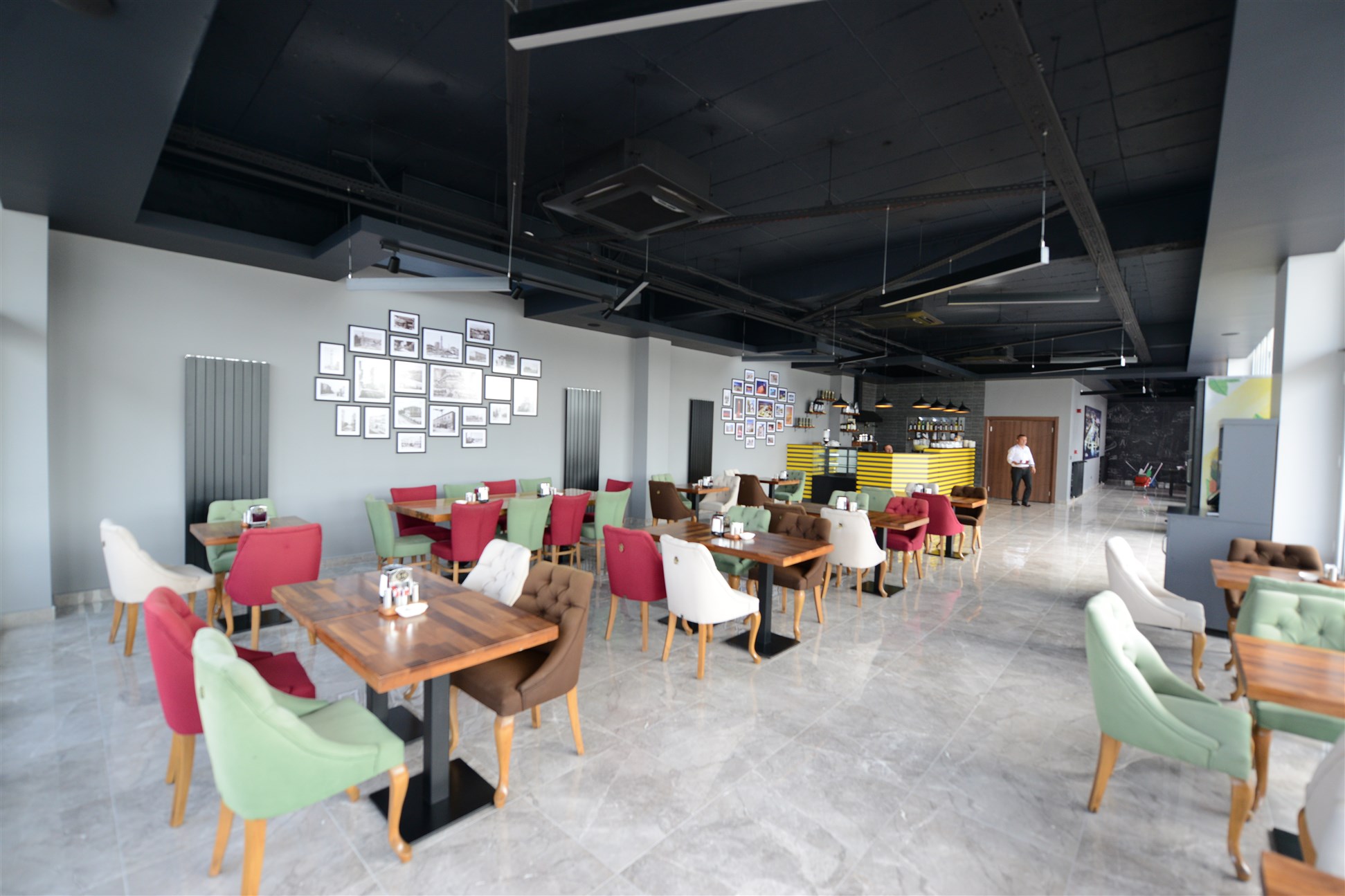 M_LLET-KAFE-3