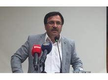 “Sizi gidi çapsızlar... Hadi oradan...”