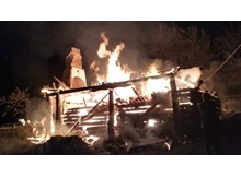 Köyde yangın: 4 ev küle döndü