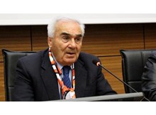 Güreş camiası yasta