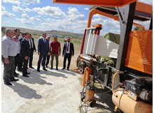 Vali Çiftçi, Süt Birliği’nde mısır silajını inceledi