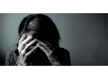 Genç kız evi terketti