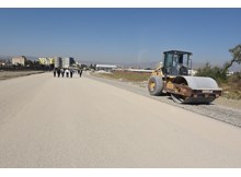 Erzurum Dede Caddesi'ne soğuk asfalt çalışması