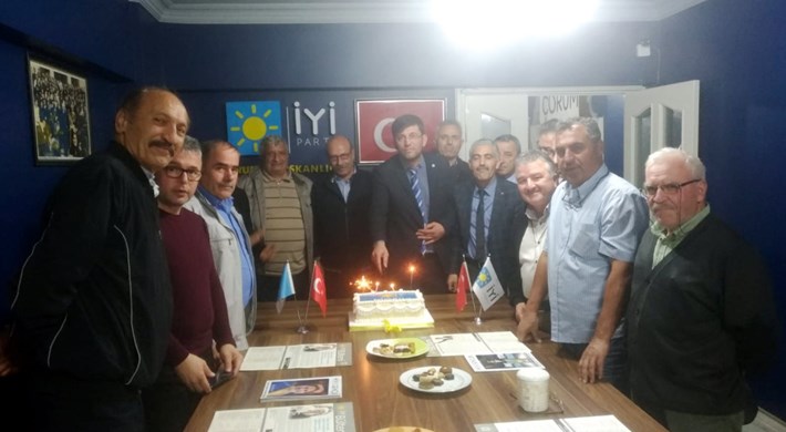 iyi parti kutlama (3)