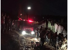 Elektrik kaçağı evi yaktı