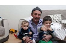 Cami çatısından düşerek hayatını kaybetti