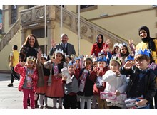 “Dünyanın tüm çocuklarının yüzü gülmeli”