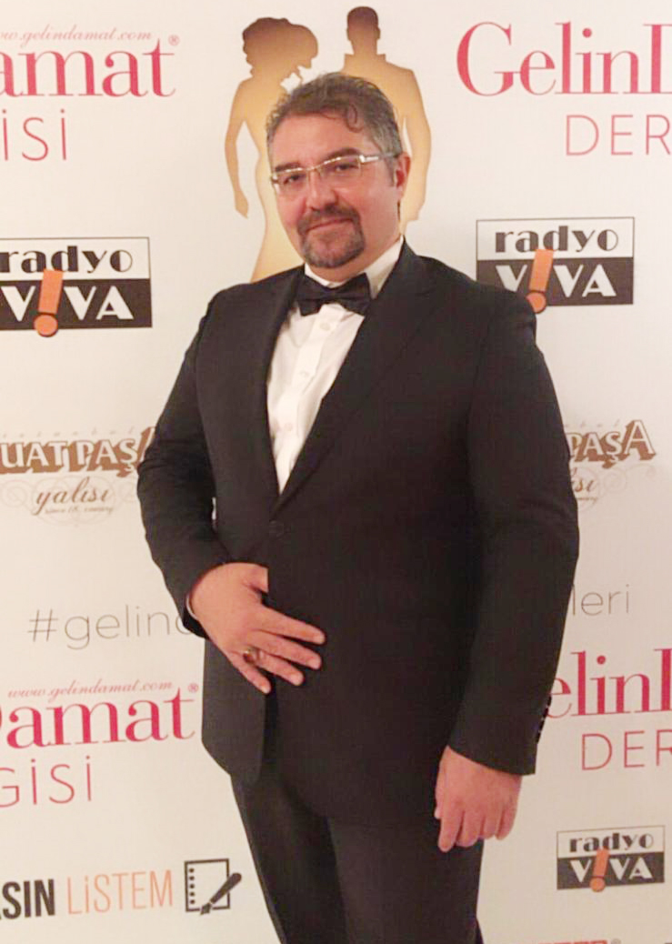 miss-seliz-odul-suat-bozer