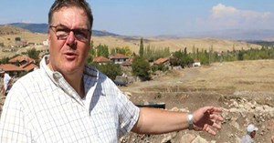 Hattuşa Kazı Başkanı Schachner’e ödül