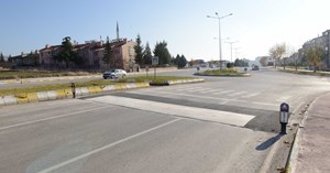 Hız kesici kasisler, beton ve asfalt olacak