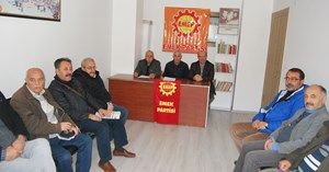 “İntiharlara neden olan yoksulluğa karşı mücadele edelim”