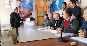 AK Parti’nin ilçelerde delege seçimleri sürüyor