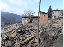 Metruk binalar yıkılıyor, Oğuzlar nefes alıyor