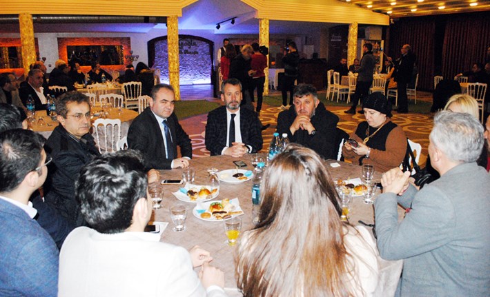 cam-yarmas_-gala-4