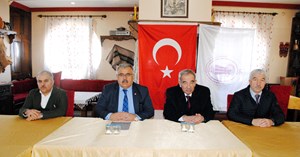 “Mevzu vatansa gerisi teferruattır”