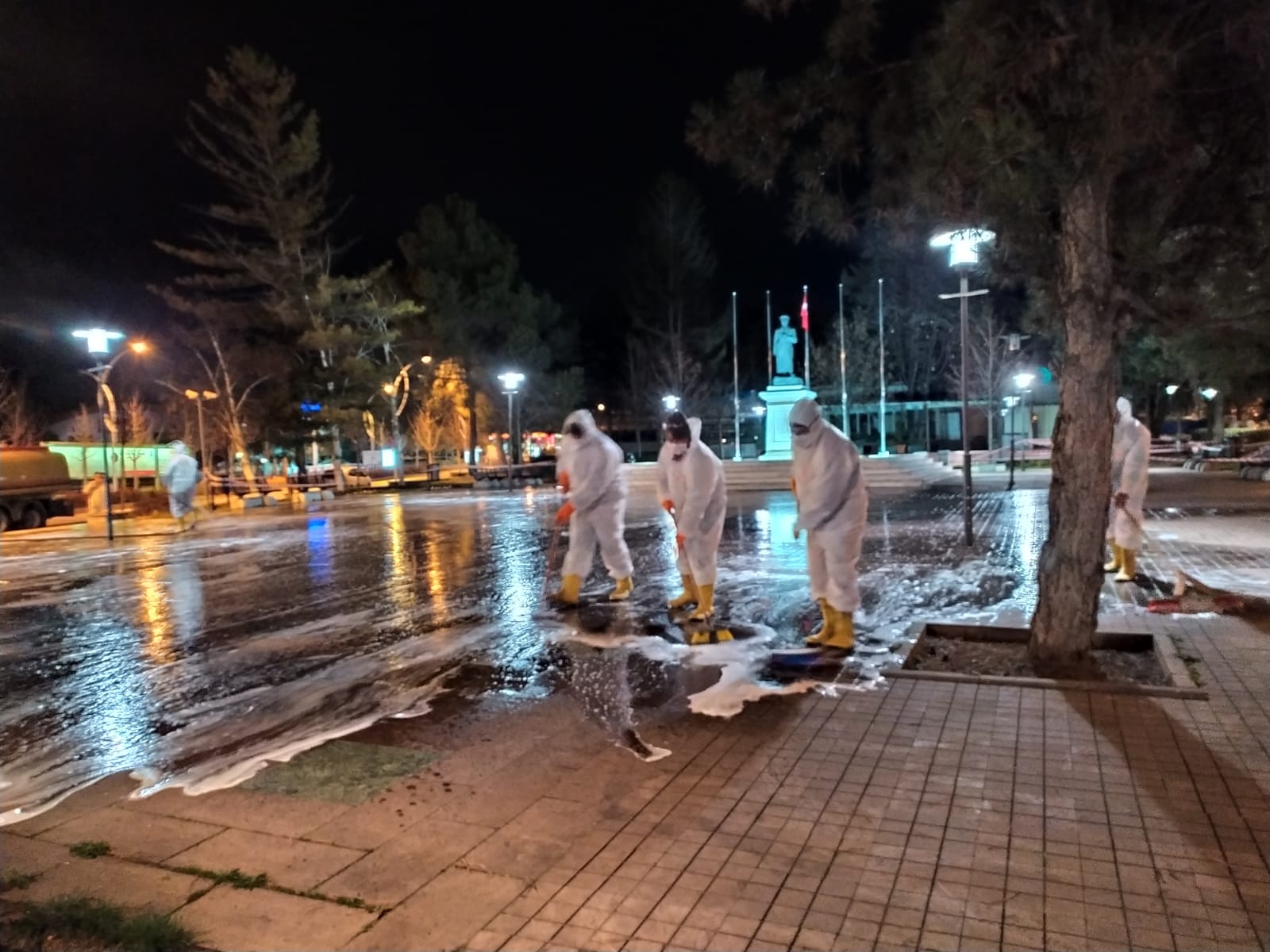 dezenfekte ekibi gece _al__ma (2)