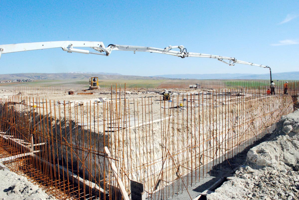 hurdac_lar_n-temel-betonu-at_l_yor-8