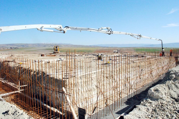 hurdac_lar_n-temel-betonu-at_l_yor-8