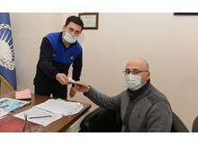 Duyarlı vatandaş bulduğu parayı zabıtaya teslim etti