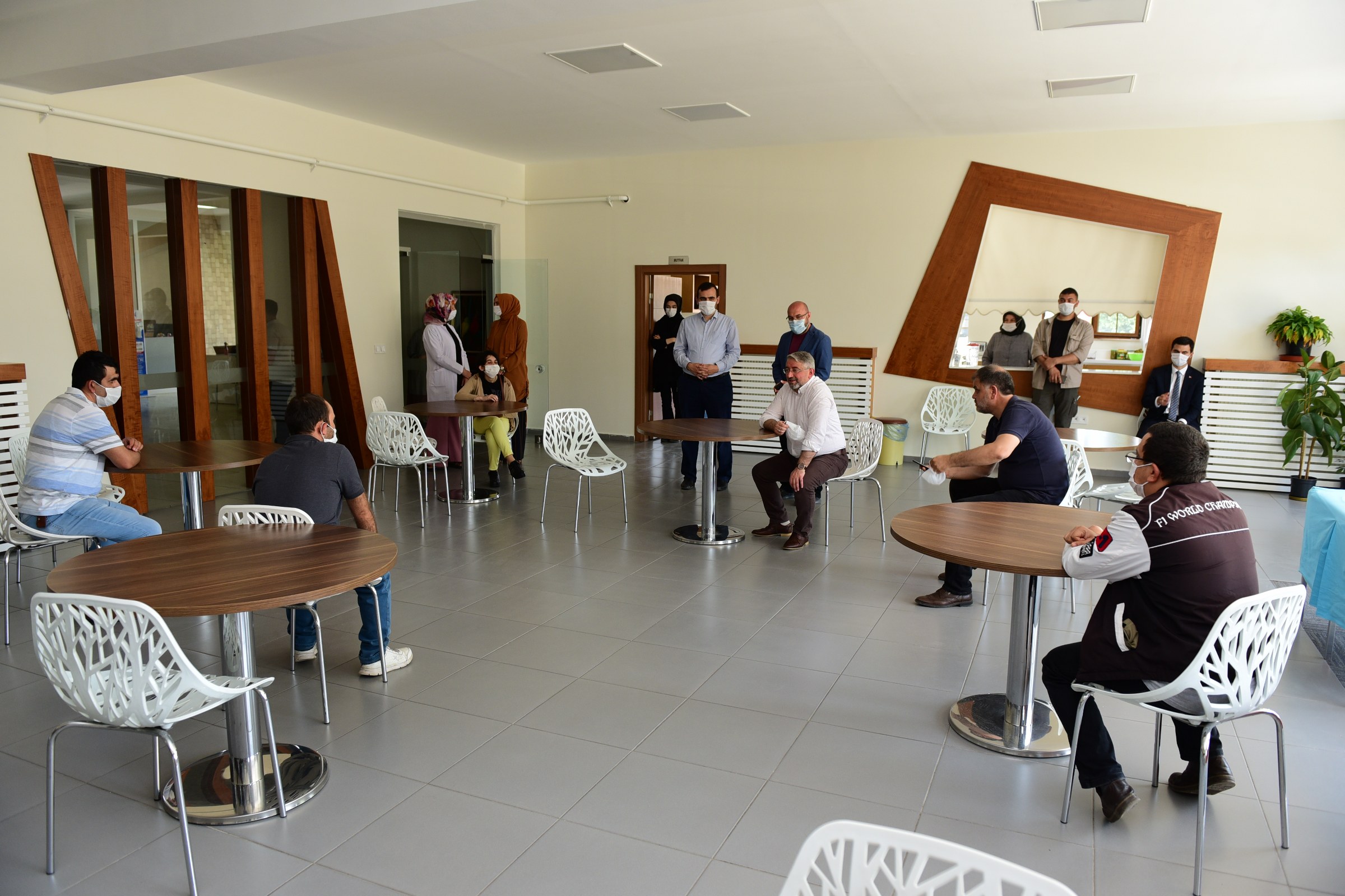 DSC_9996_2400x1600