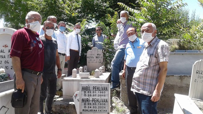 Mustafa Tahtas_z (1)