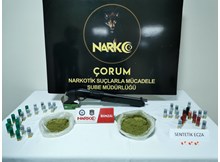 Zehir tacirlerine operasyon