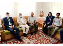 Vali Çiftçi’den şehit aileleri ve gazilere bayram ziyareti