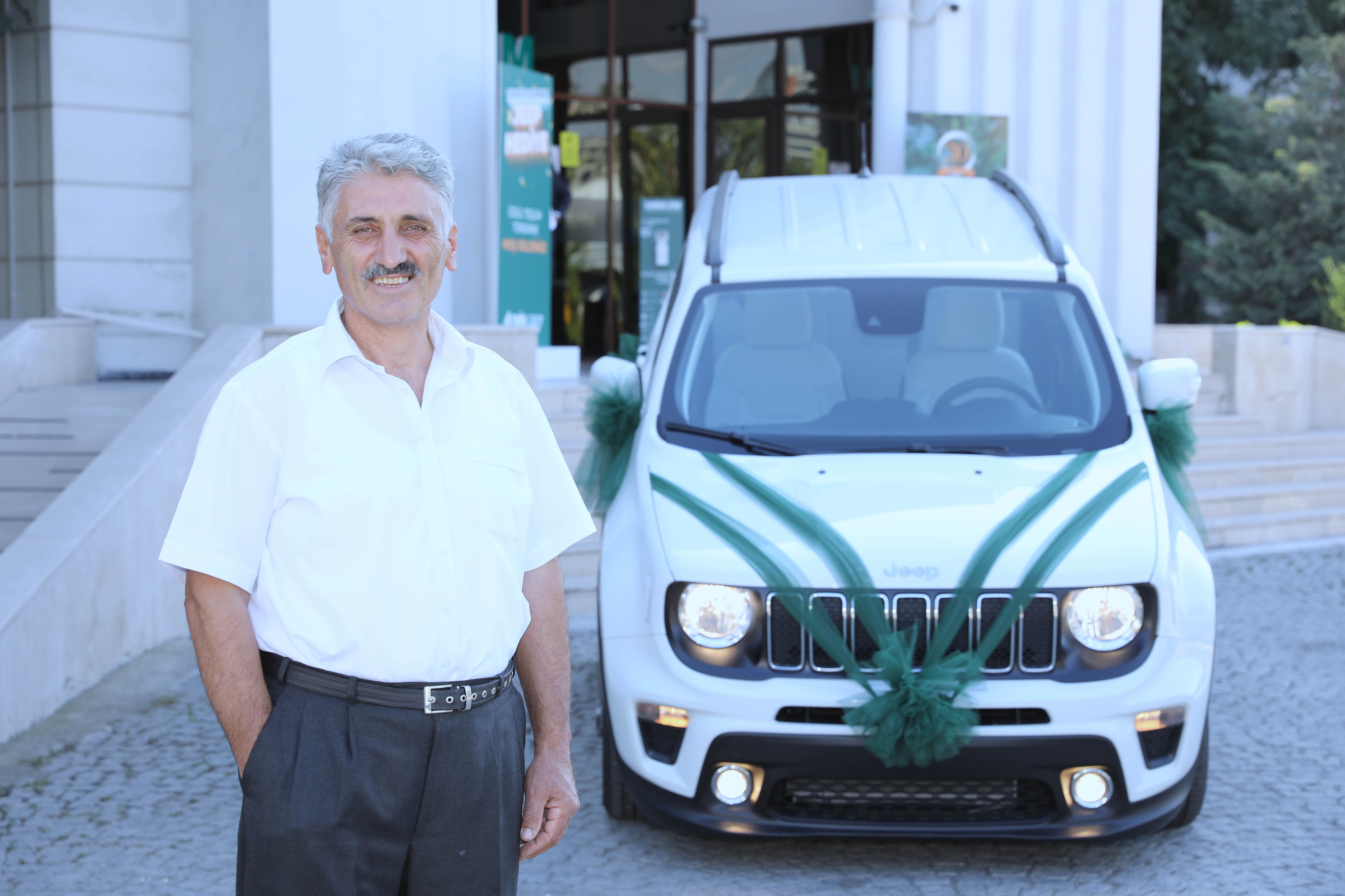 EMİNEVİM'İN JEEP ÖDÜLÜ SAHİBİNİ BULDU
