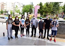 “Lütfen maskemizi takalım”