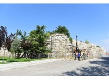 Çorum Kalesi’nin surları güçlendiriliyor