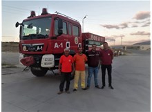 İzmir'de meydana gelen yangına yetiştiler