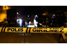 Bıçaklanarak öldürüldü