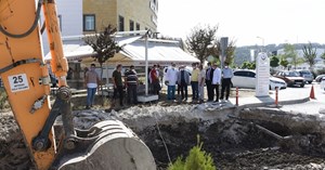 Belediyeden hastane bahçesine 750 metre asfalt