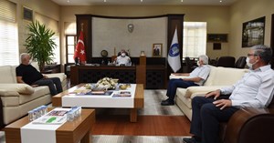 Muhtarlardan Başkan Aşgın’a teşekkür ziyareti