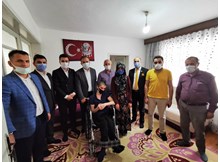 Ceylan, bir engelliyi daha sevindirdi