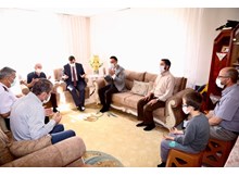 Vali Çiftçi, şehit ailesinin acısını paylaştı