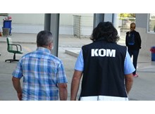 Eski polislere FETÖ operasyonu: 17 gözaltı