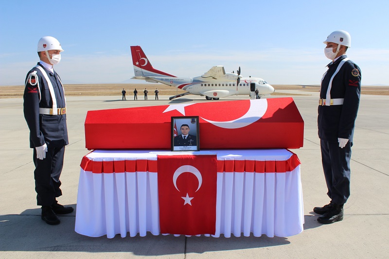 AĞRI ŞEHİDİ MEMLEKETİ ÇORUM'A UĞURLANDI