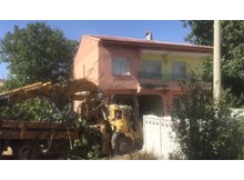 Vinç sürücüsü hayatını kaybetti