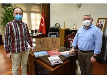 AA’dan Aşgın’a “Türkiye ve Dünyada 100 Yıl” kitabı